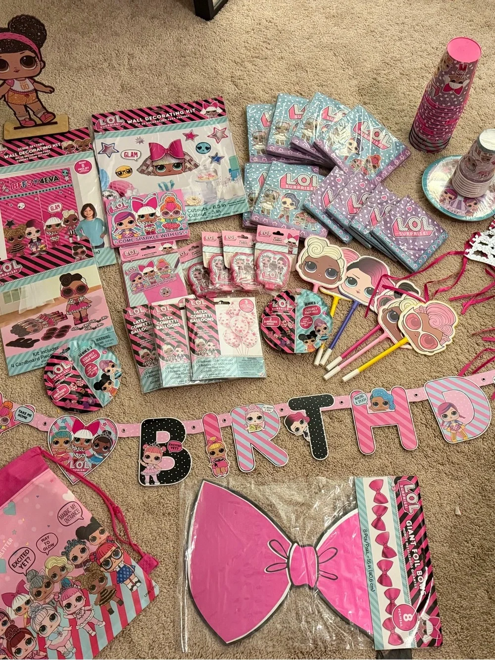L.O.L. Surprise! Party Decoration Favor lot